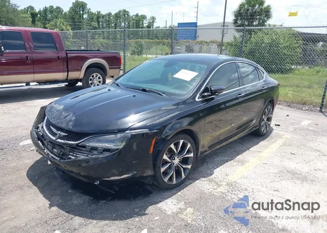 2015 Chrysler 200 C z USA, uszkodzony, nr VIN 1C3CCCCG2FN580821